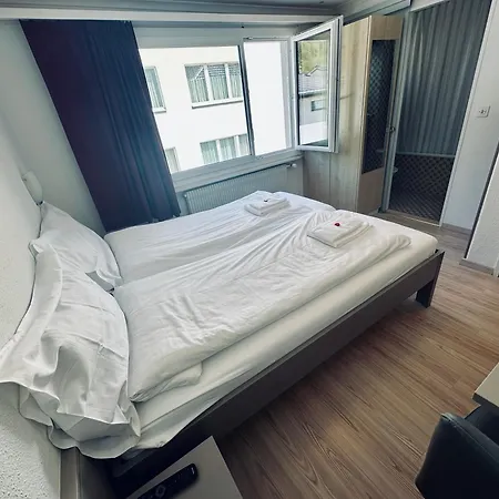 Rebstock Hotel 2*